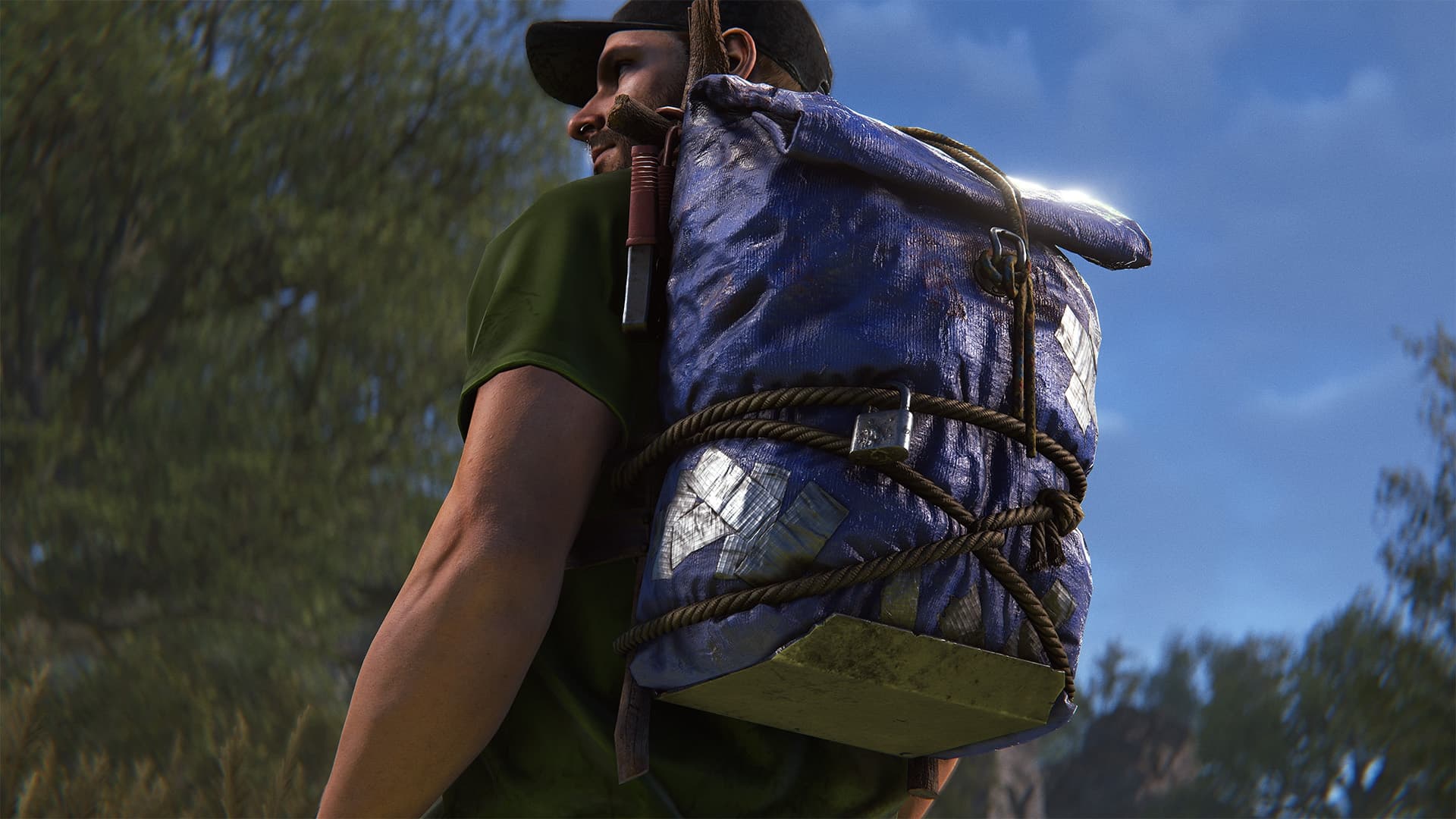 Small Backpack теперь поддерживает скины из Workshop